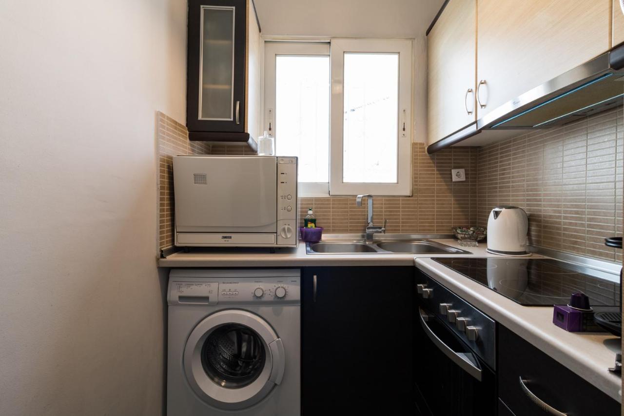 An Adorable Apartment In Athena Bagian luar foto